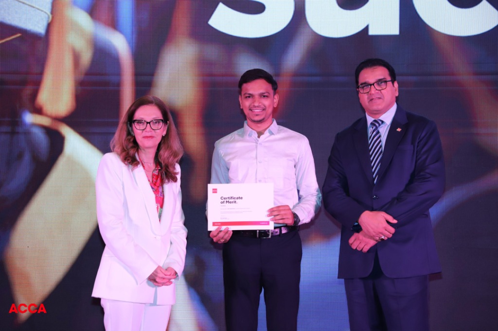 ACCA Certificate of Merit &mdash; World Rank Holder